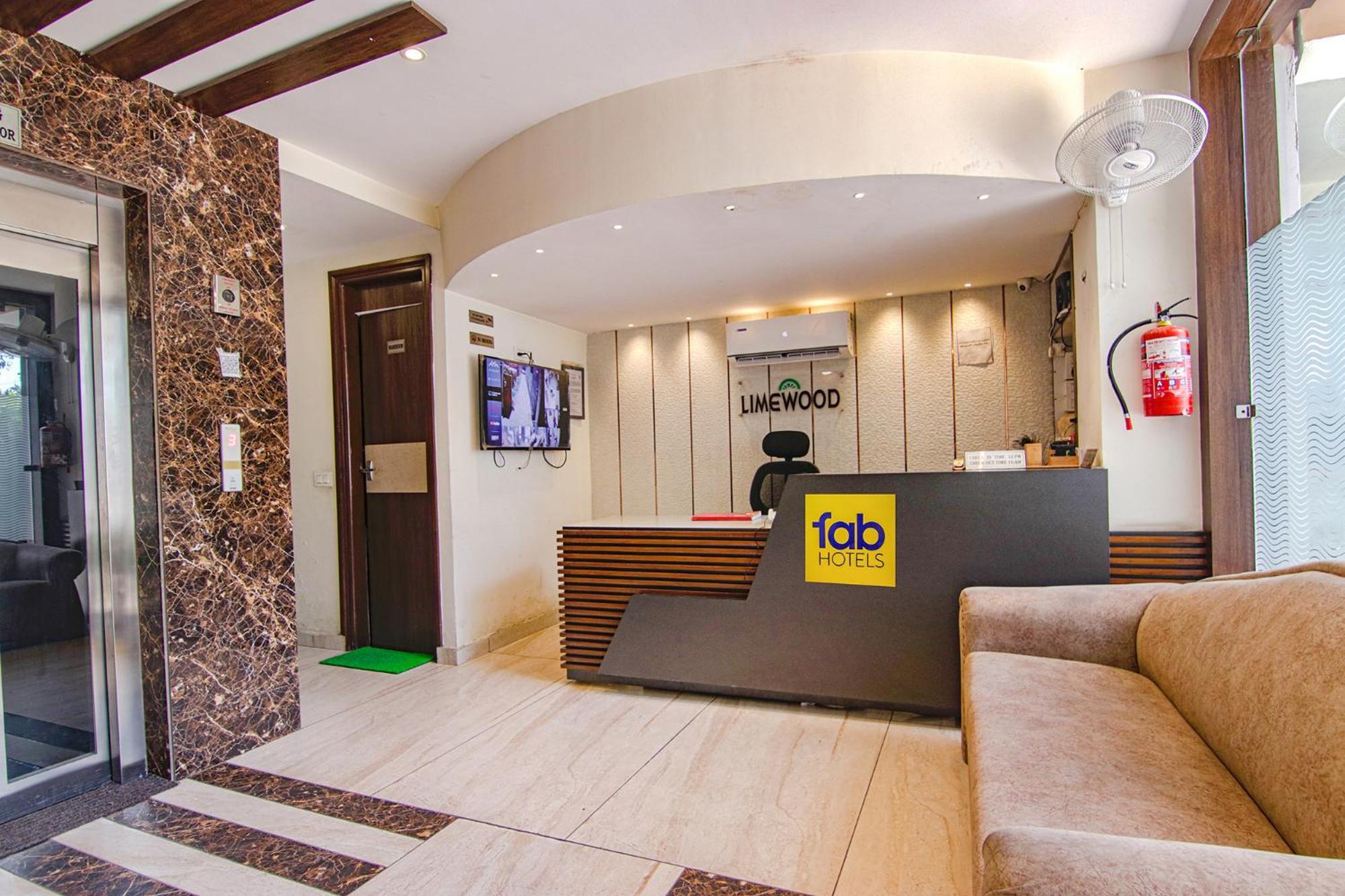 Fabhotel Lime Wood Mohali Luaran gambar